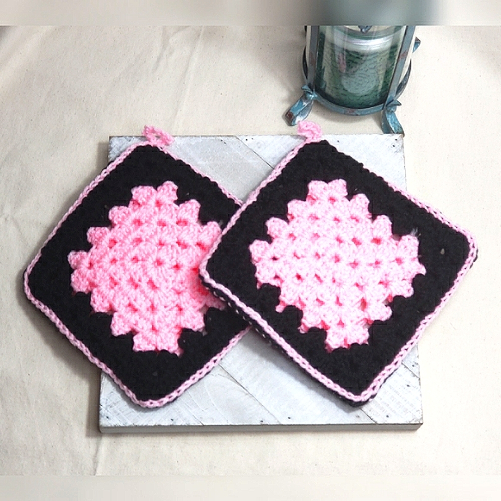 Handmade Pot Holders Pink Black Crocheted NWT